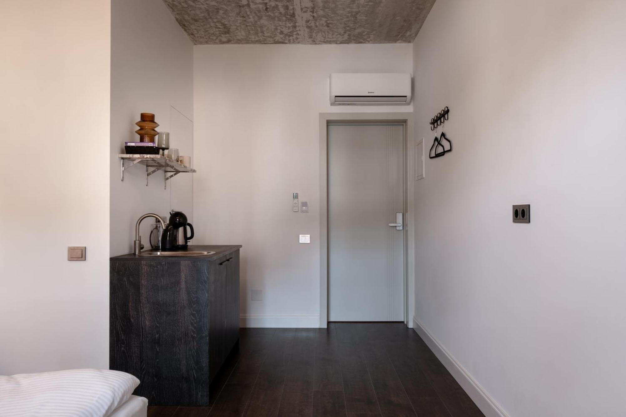 Turgaus Self Check-In Old Town Aparthotel 克莱佩达 外观 照片